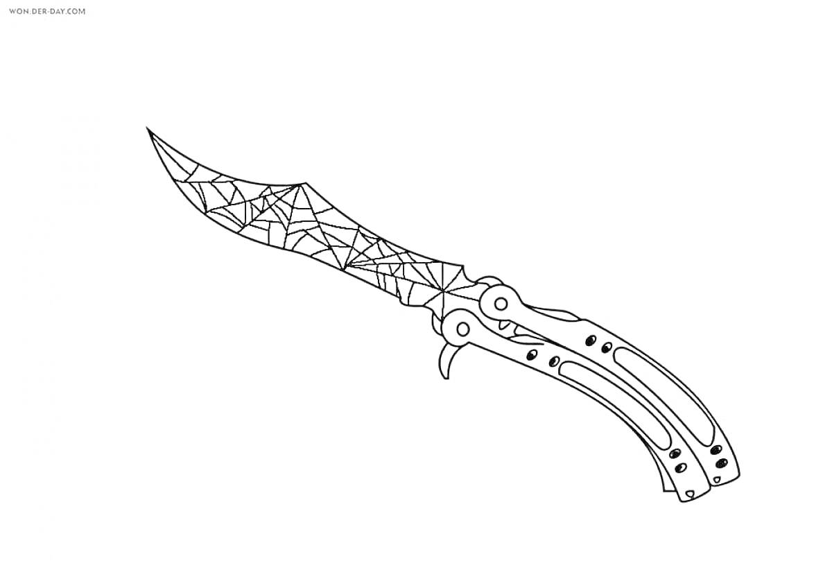 Раскраска Нож с узорами, изогнутый клинок с геометрическими линиями и отверстиями на рукоятке