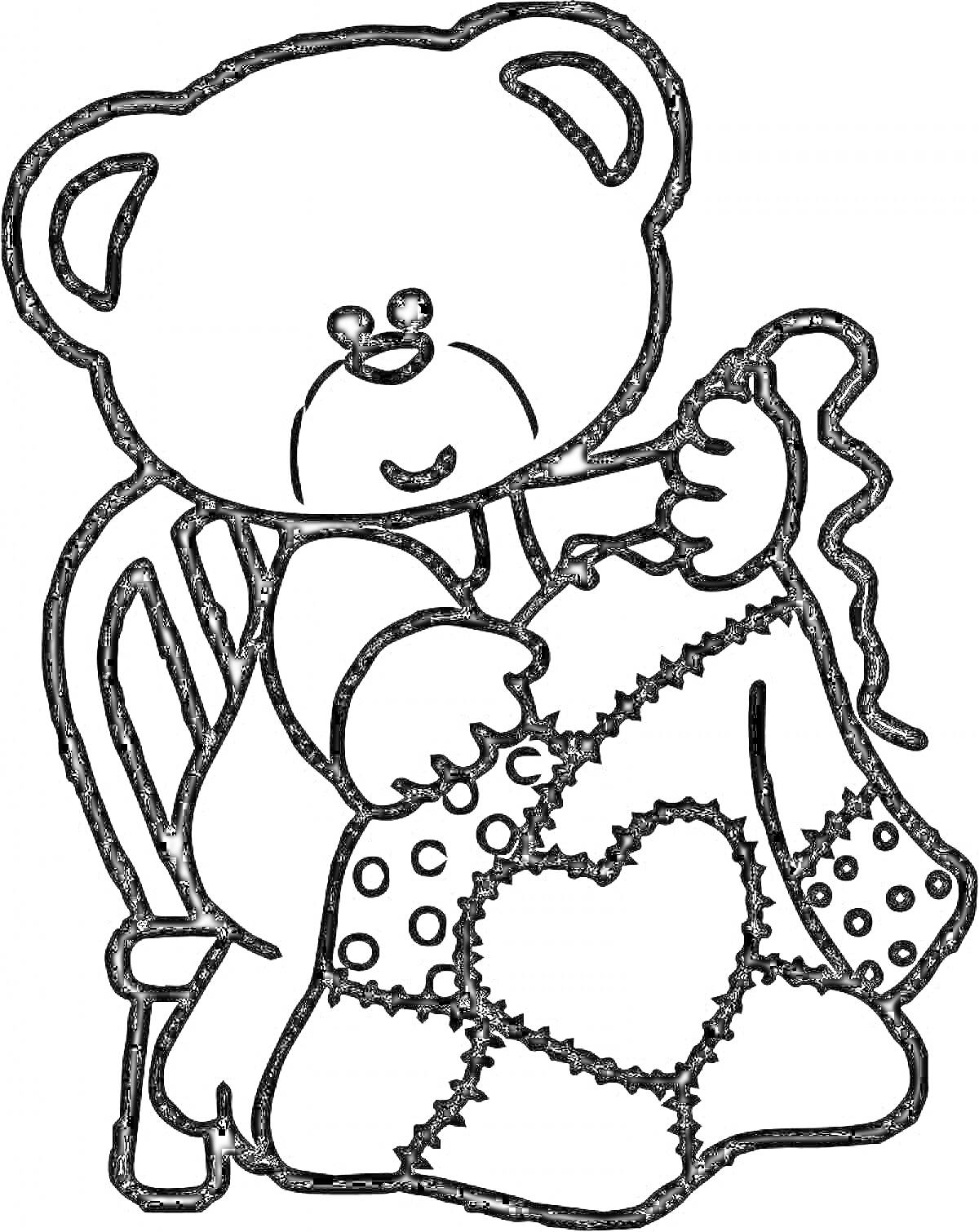 Раскраска Мишка с бантиком, сидящий на стуле, шьет лоскутное одеяло с сердечком