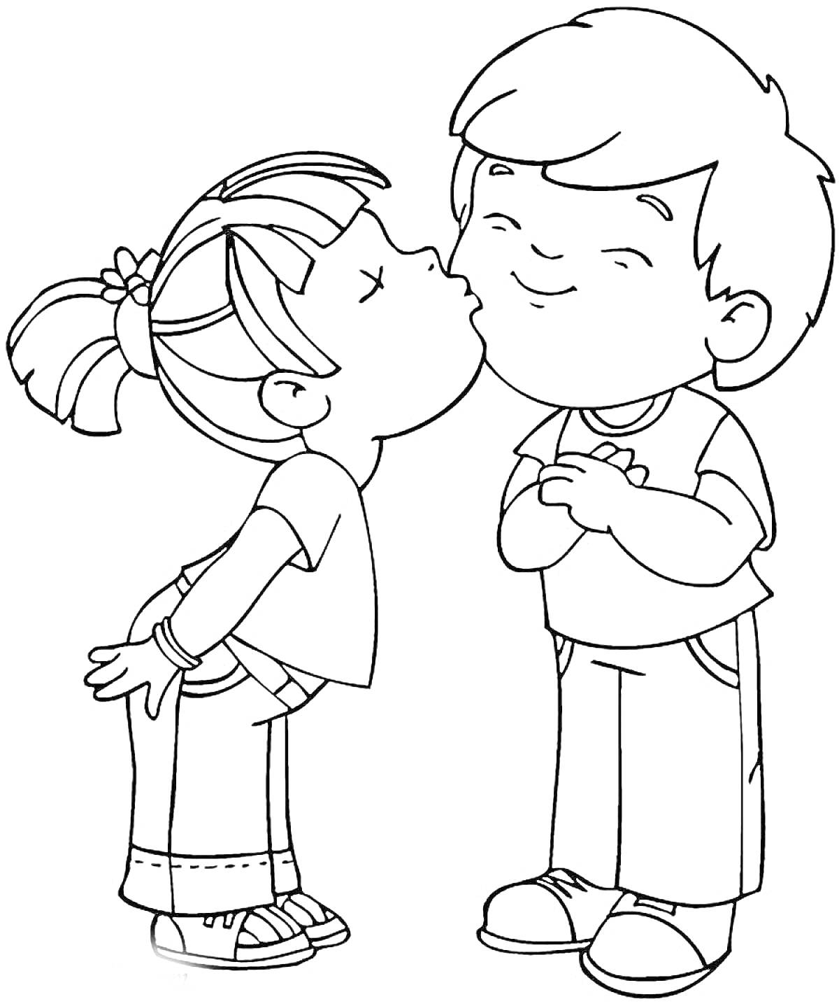 Девочка целует мальчика
