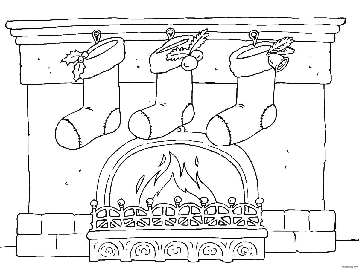 На раскраске изображено: Камин, Рождественские носки, Огонь, Каменная кладка, Новогодний декор, Праздники