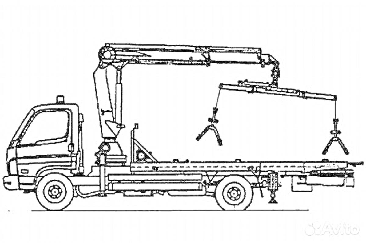 Раскраска Грузовик с манипулятором и захватом для подъема груза