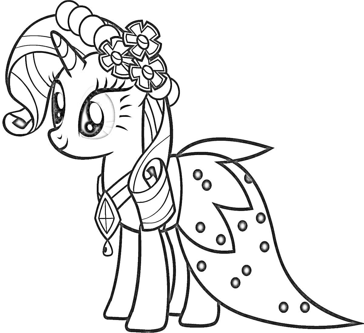 Раскраска Пони с завитой гривой, украшенной цветами, в нарядном платье с узорами