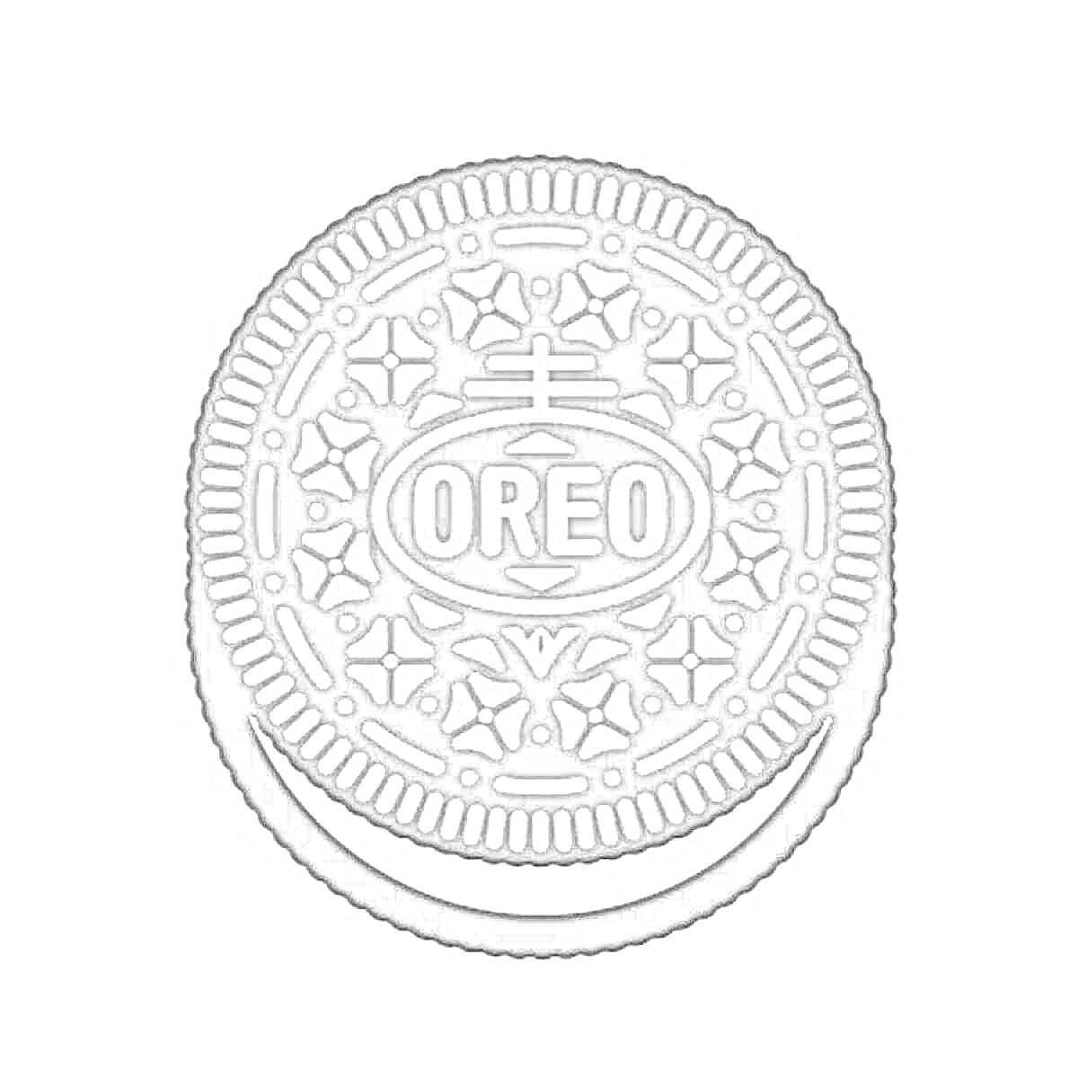 Печенье Oreo с узором на верхней части печенья и надписью 