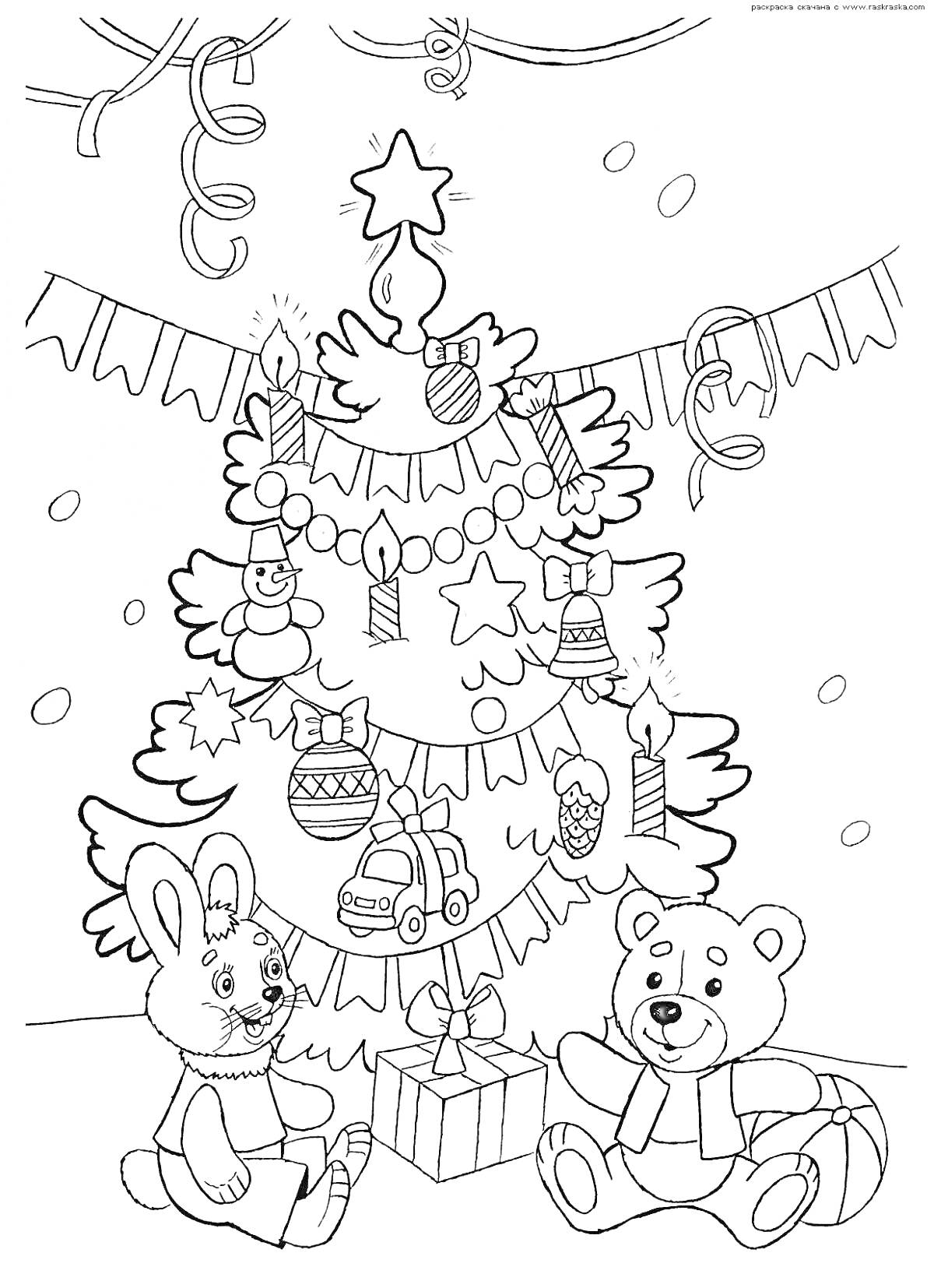 Новогодняя елка с игрушками, свечами, гирляндами, зайцем и медведем
