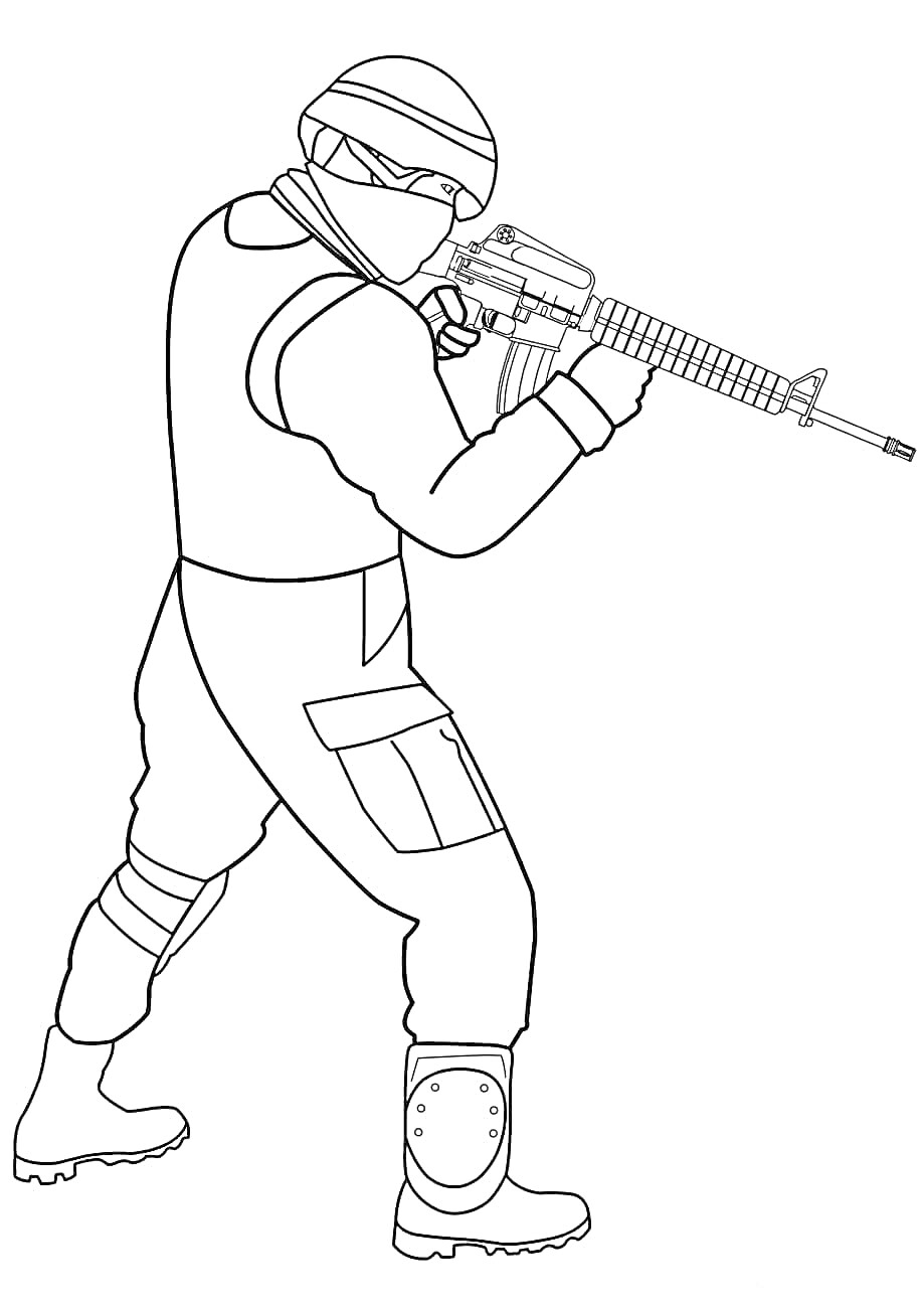 Раскраска Солдат в шлеме с автоматом, стоящий в боевой стойке