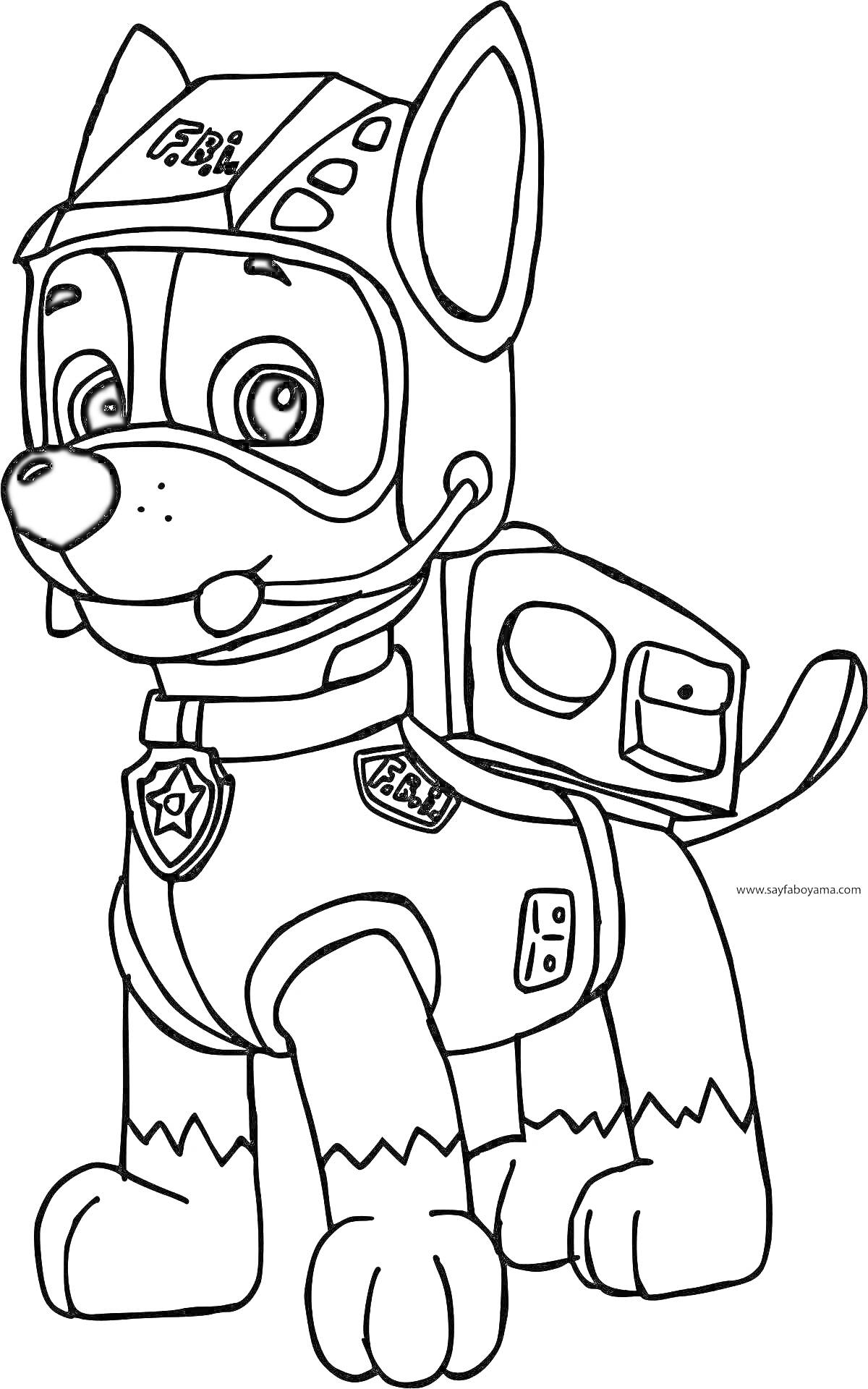 Раскраска Супергеройская собака в шлеме с микрофоном, рюкзаком и униформой с эмблемами.