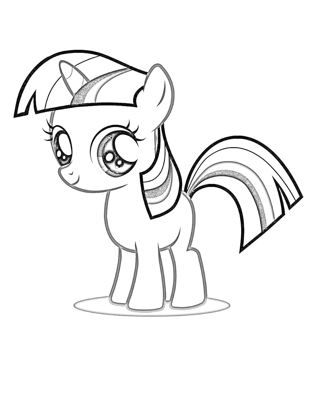 Раскраска Маленький единорог с гривой и хвостом в полосочку