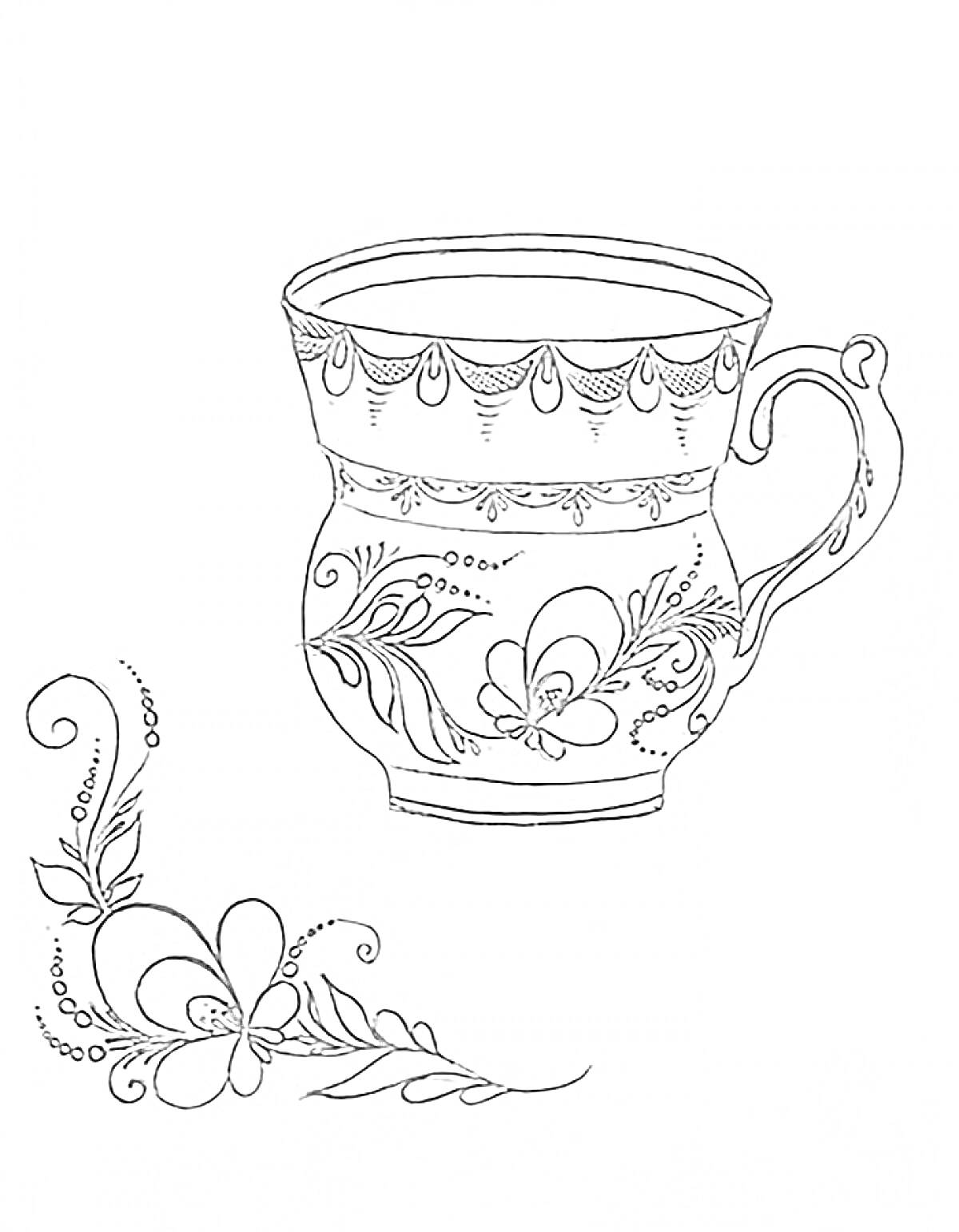 Чашка с цветочным орнаментом в стиле Гжель и элементами узора