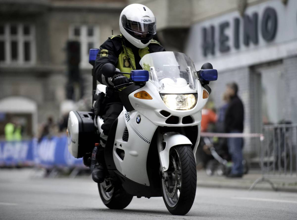 Мотоцикл полицейский #6