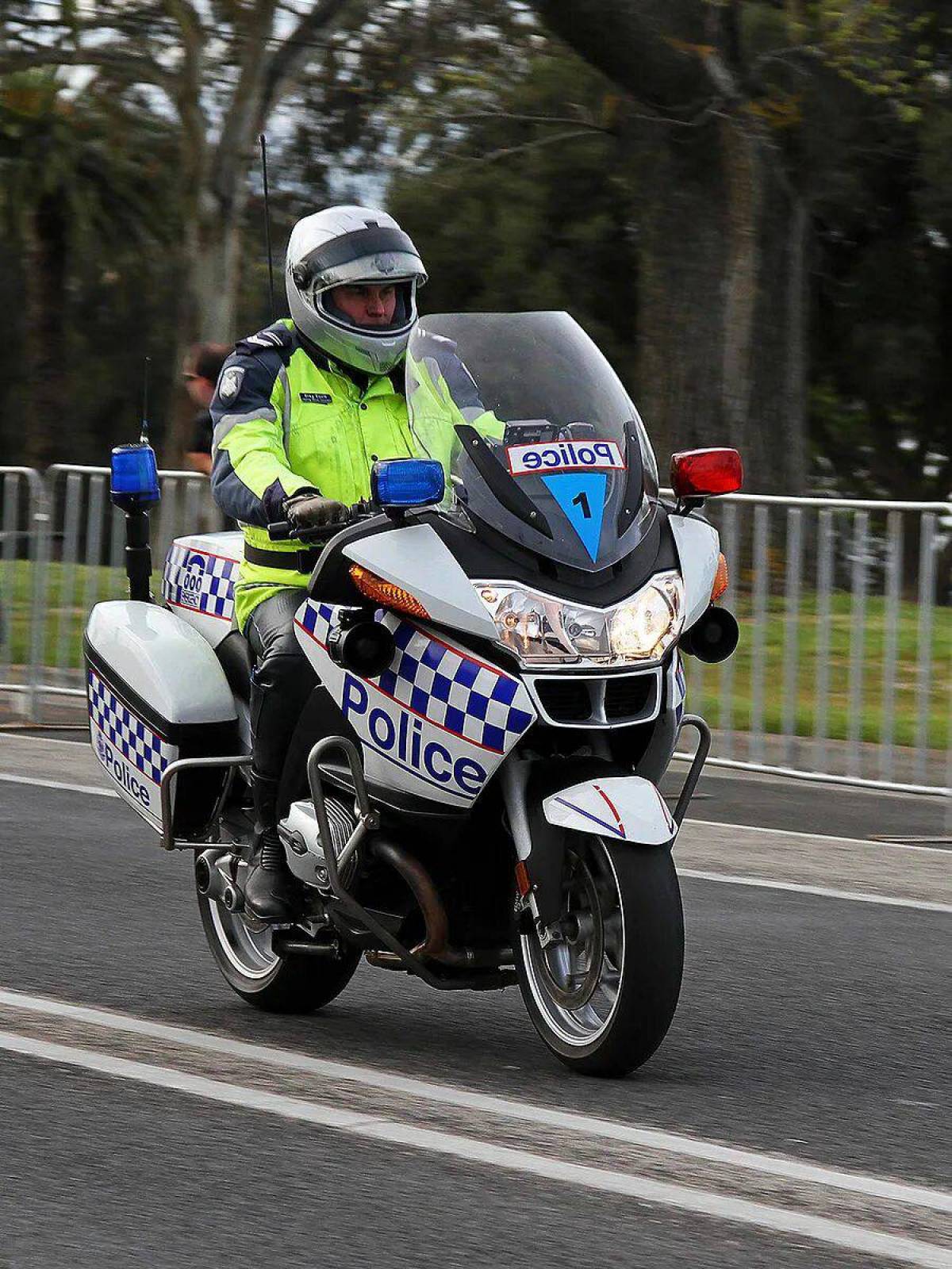 Мотоцикл полицейский #18