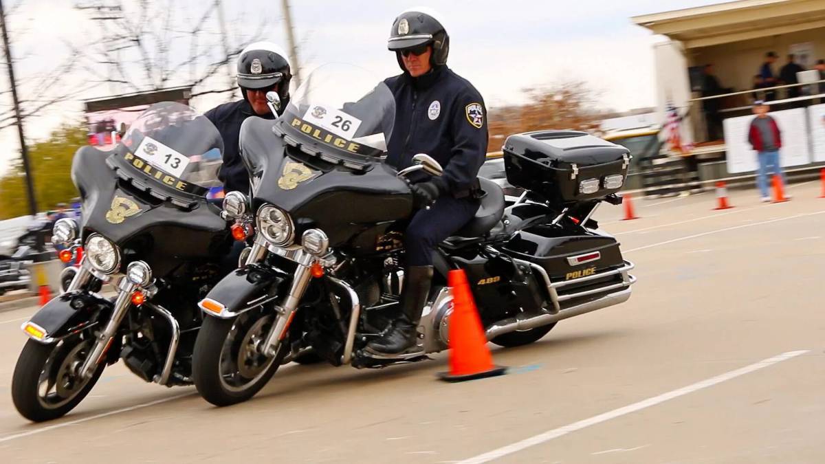Мотоцикл полицейский #39