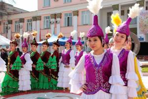 Раскраска национальный костюм казахский #11 #417727