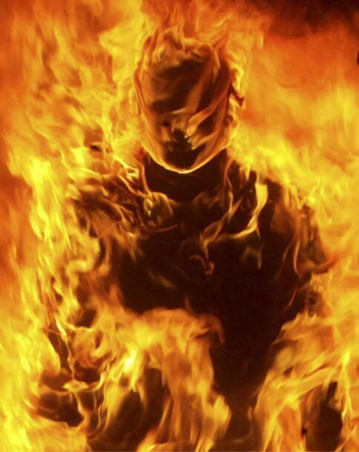 Адская аватарка. Огненный человек. Человек из огня. Адский огонь.
