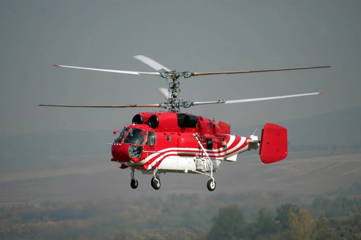 Вертолет для тушения пожаров. Вертолет МЧС ка 32. Ка-32 вертолёт. Ка-32 вертолёт вертолёты России. Кумертауский вертолет ка32.