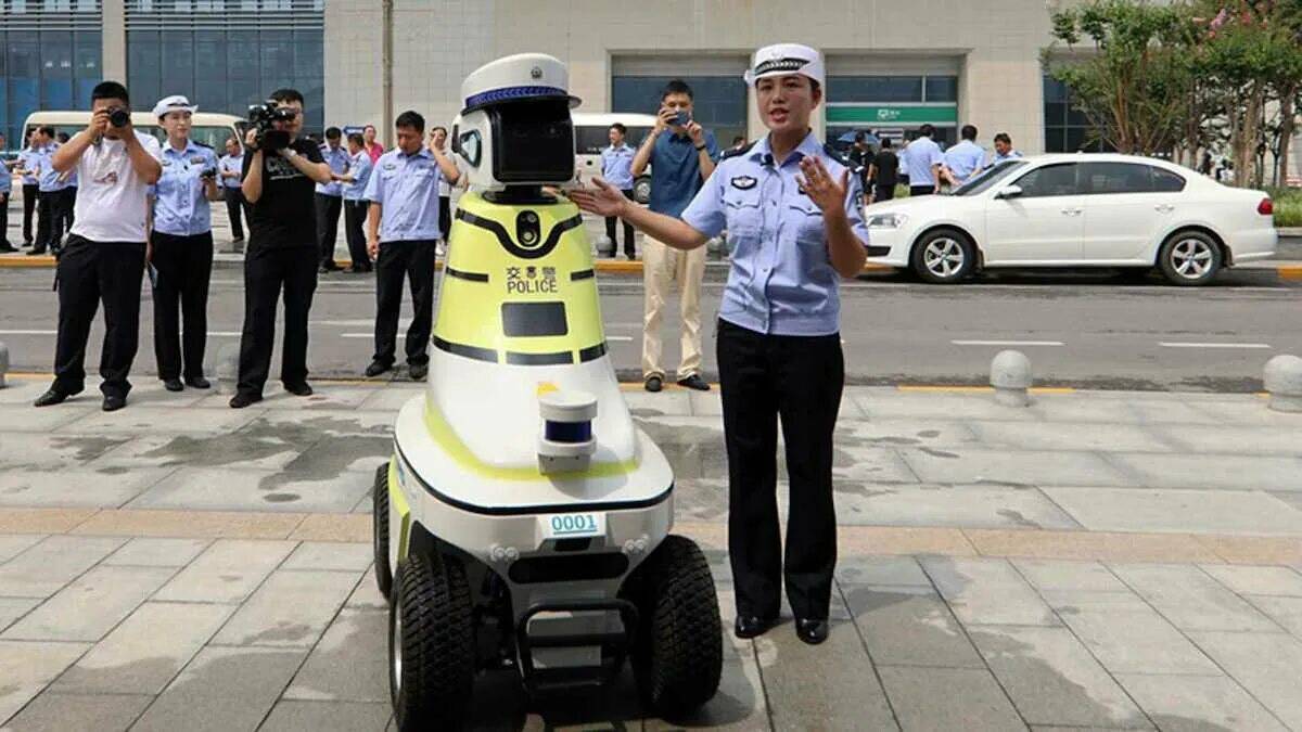 Полицейский робот для детей #20