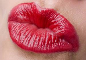 Раскраска поцелуй губы #5 #457386