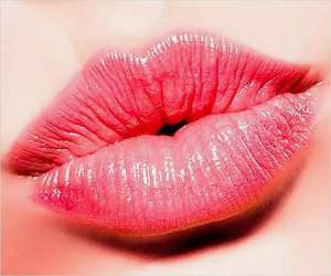 Раскраска поцелуй губы #35 #457416