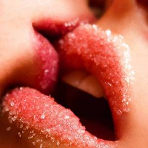 Раскраска поцелуй губы #36 #457417