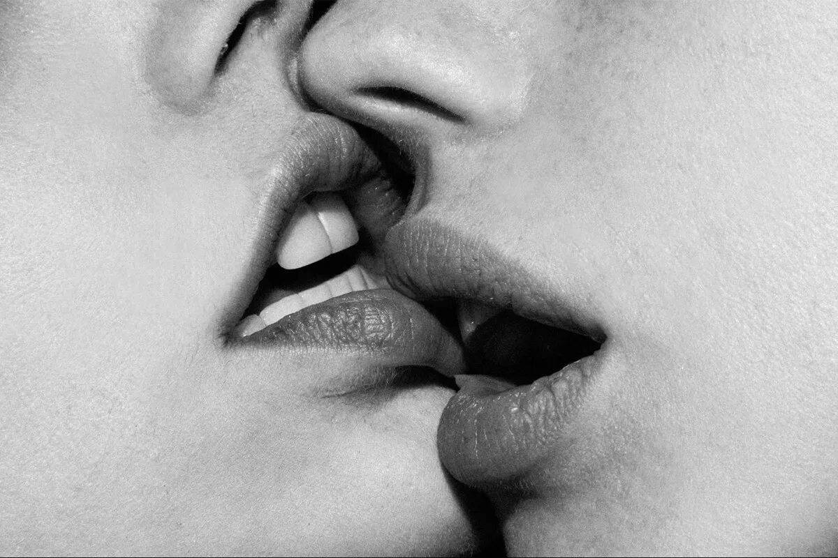Поцелуй губы #16
