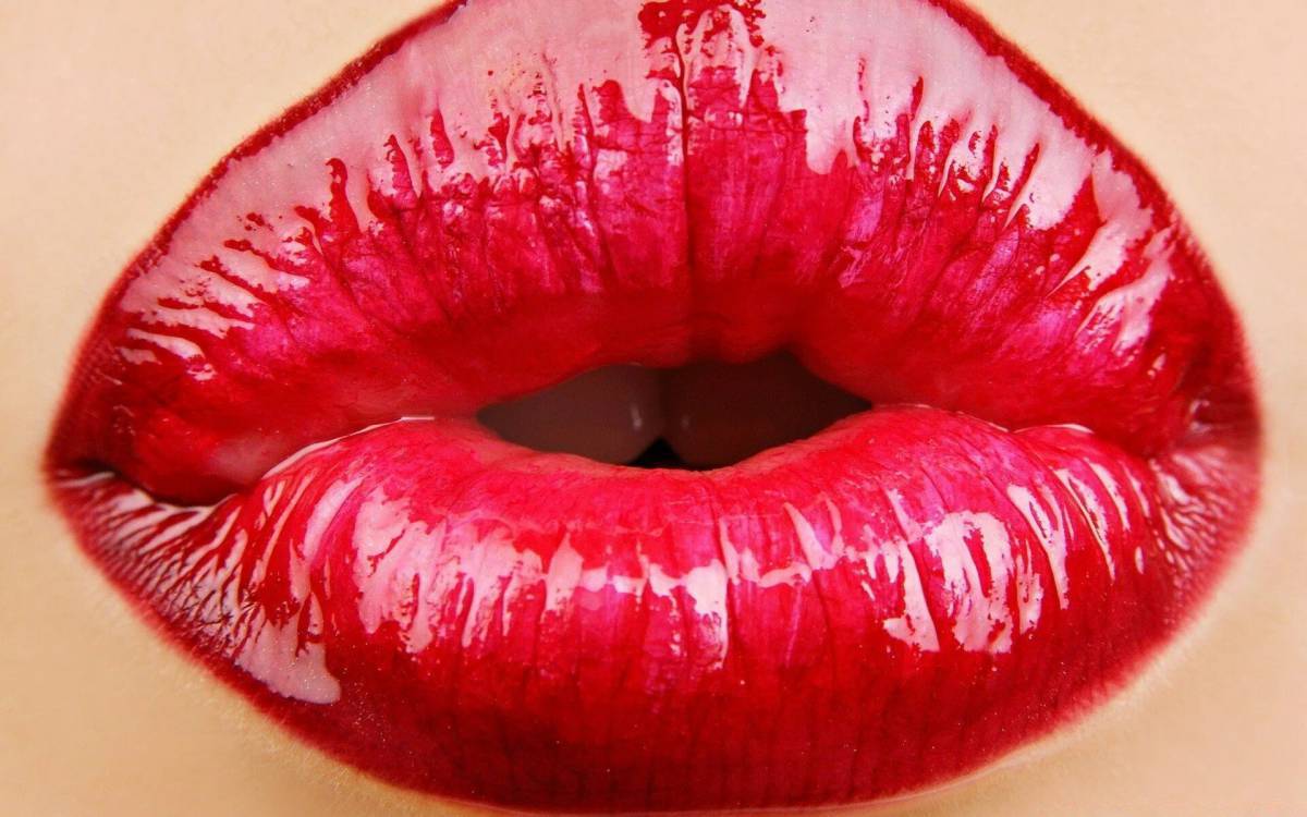 Поцелуй губы #24