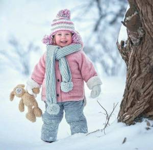 Раскраска ребенок в зимней одежде #16 #470734
