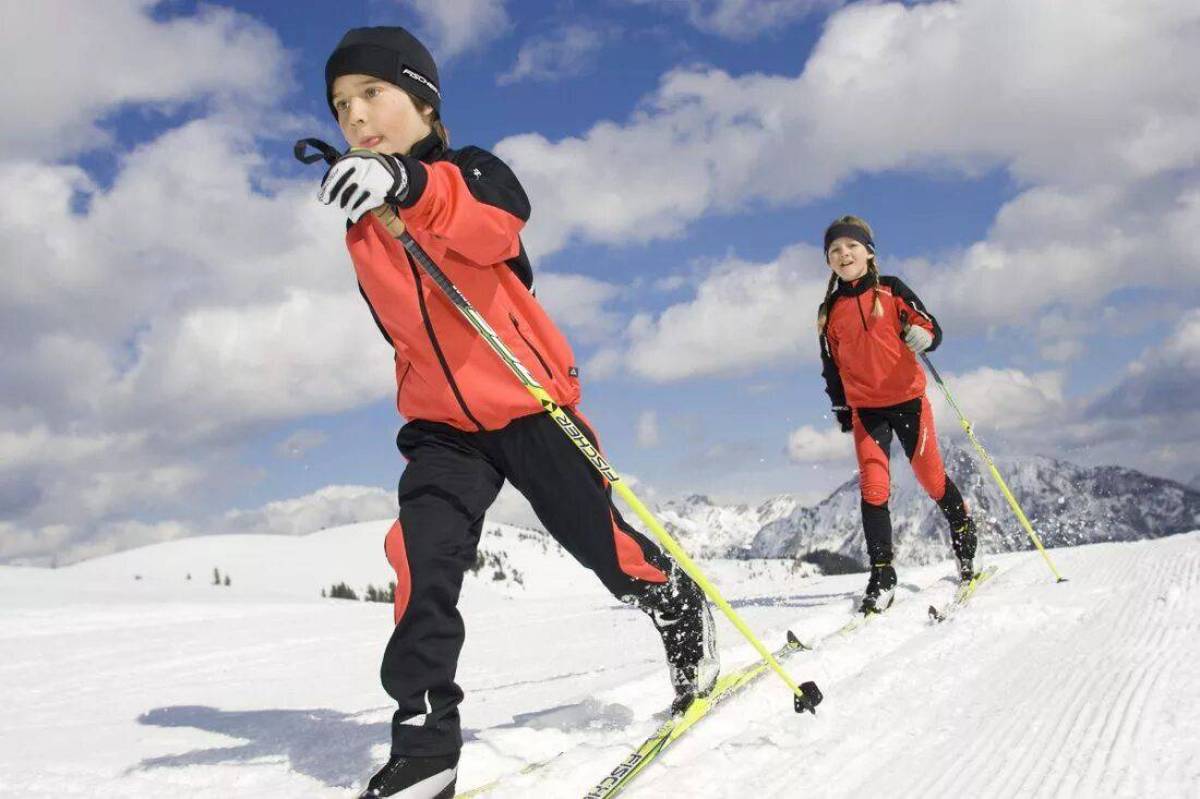 Ребенок на лыжах #20
