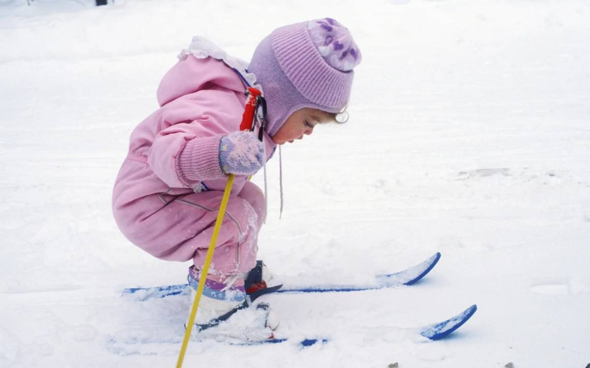 Ребенок на лыжах #35