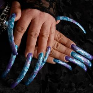 Раскраска рука с ногтями длинными #16 #480095