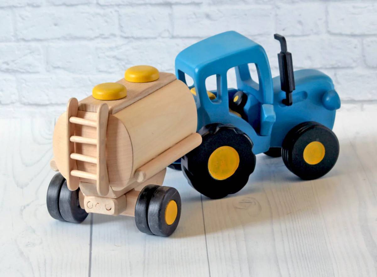 Синий трактор с ковшом #31