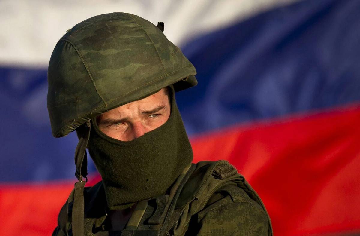 Солдат россии с флагом #3