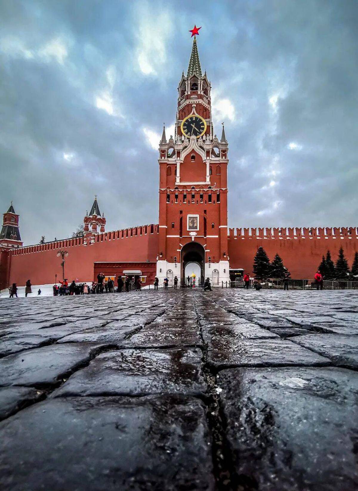 Фото 60 х годов Спасской башни Кремля