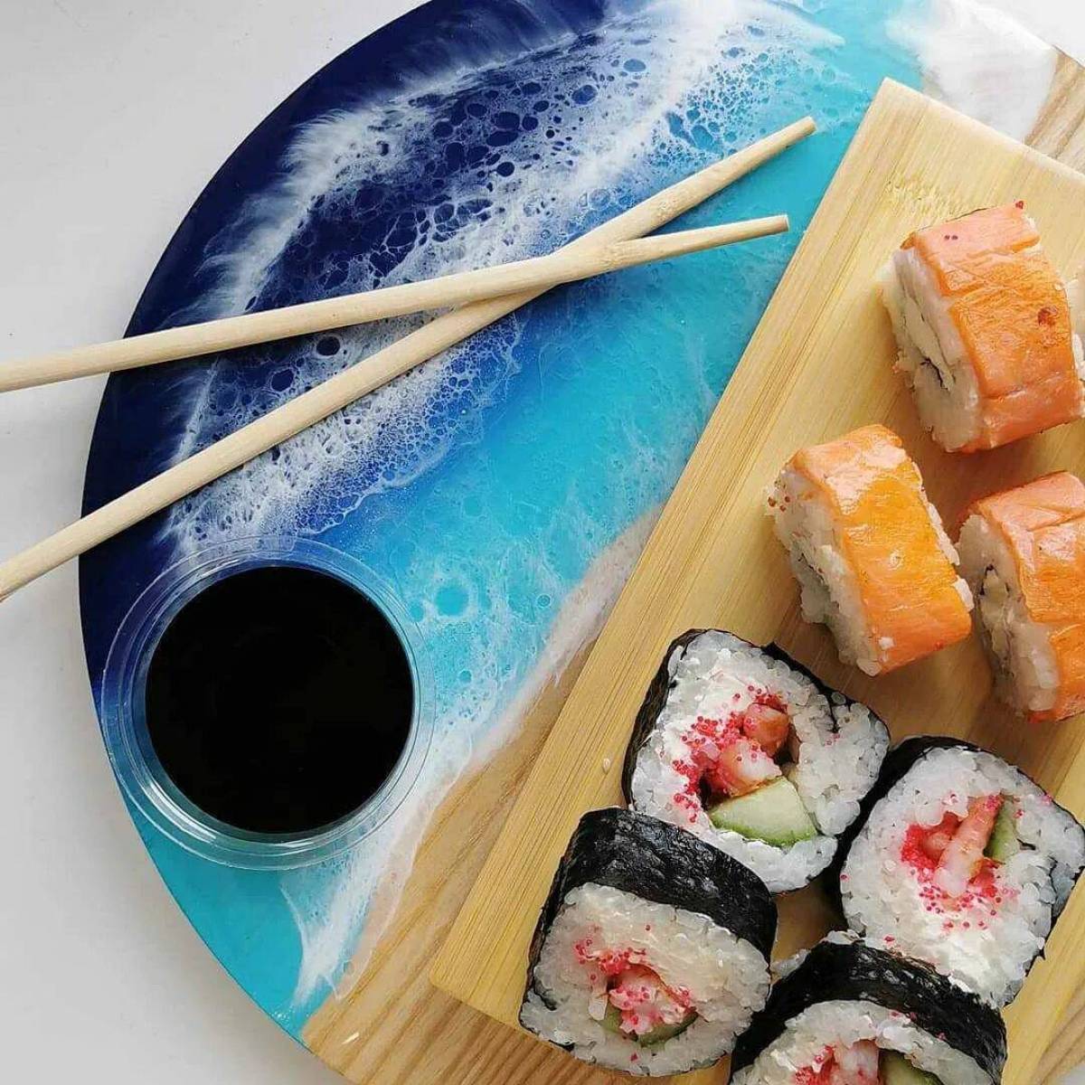 Доставка суши москва sushikaifushichel ru. Макидзуси суши. Красивые роллы. Вкусные роллы. Летние роллы.