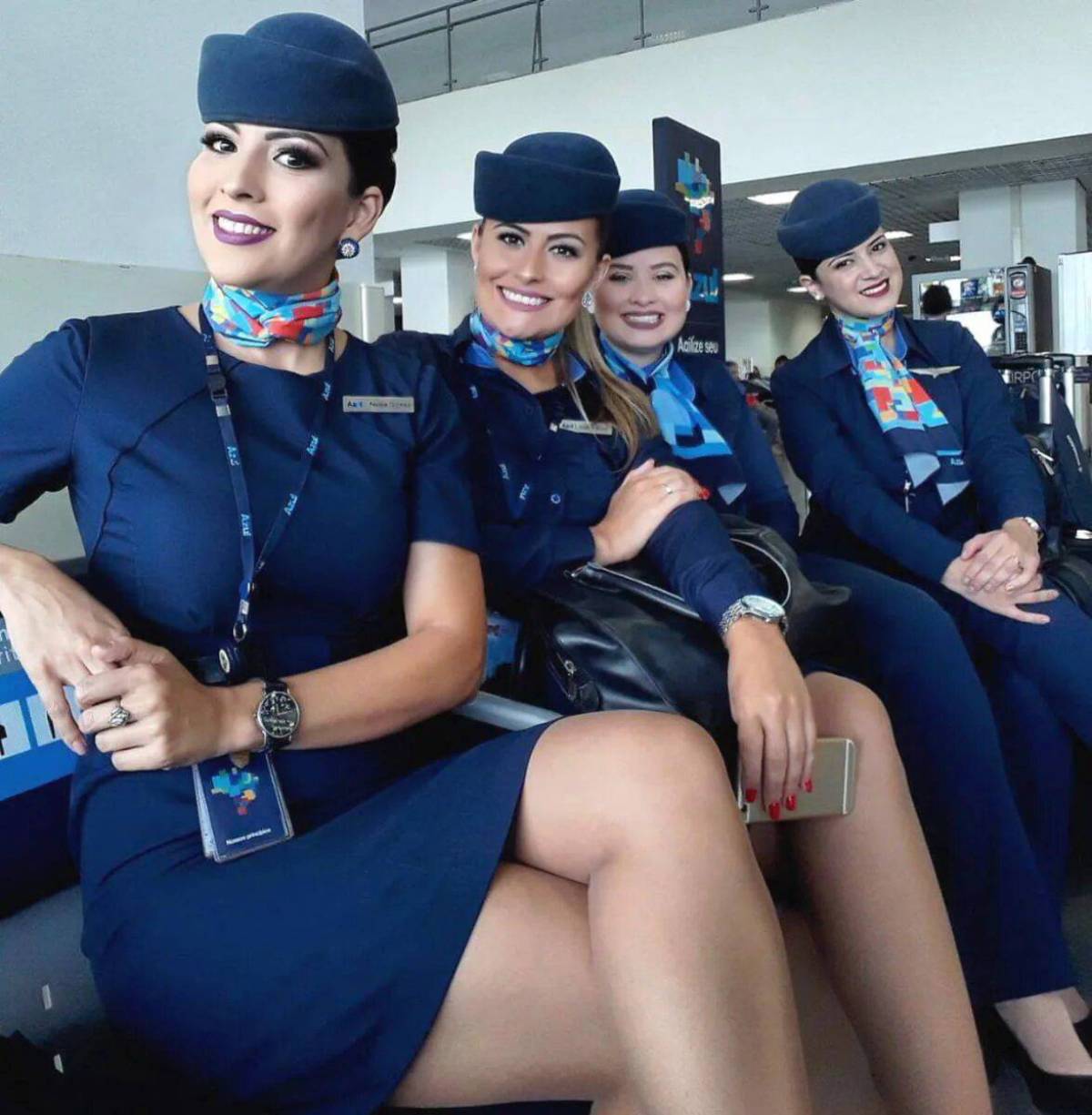 Hostes. Флайт Аттендант. Asiana Airlines стюардессы. Аэрофлот бортпроводники 2022.