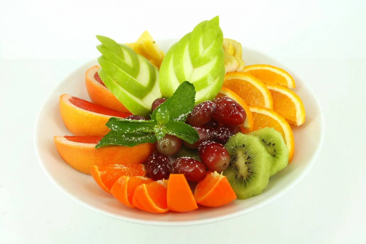 Тарелка с фруктами #4