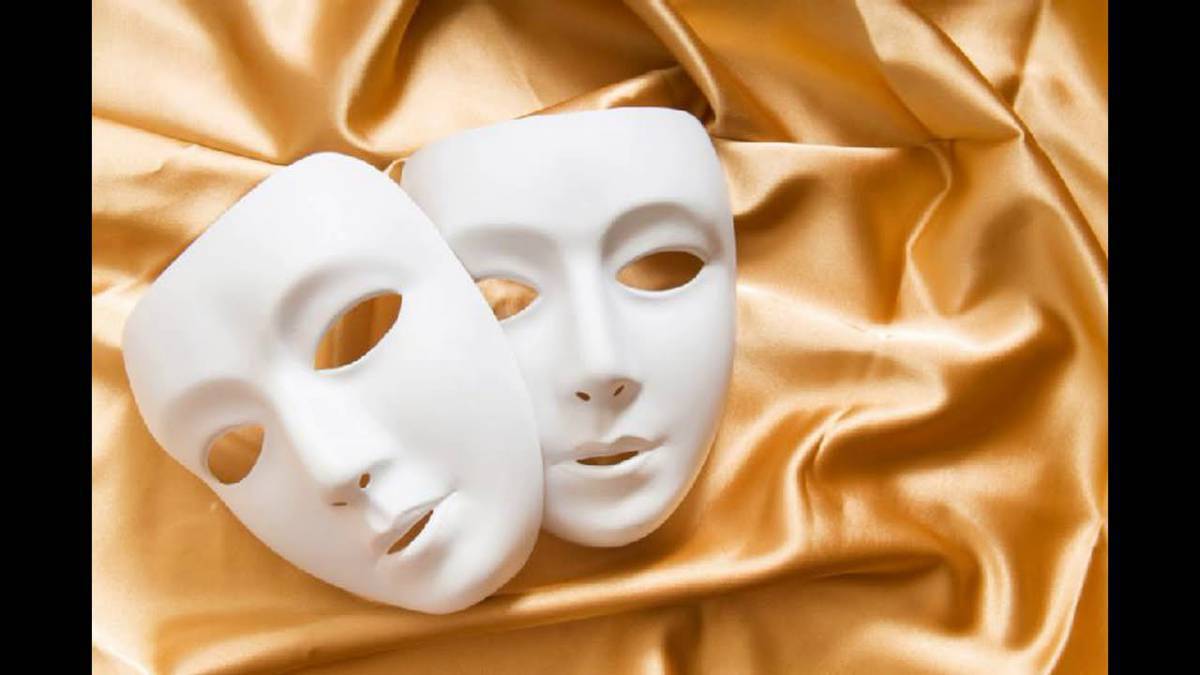 Театральная маска #4