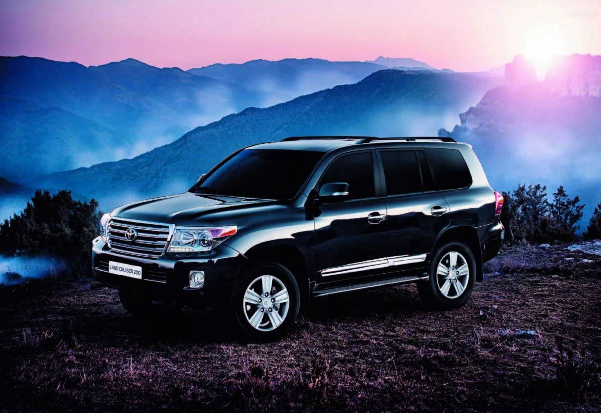 Обзор тойоты ленд крузер. Toyota Land Cruiser. Land Cruiser 200. Джип Тойота ленд Крузер 200. Toyota Land Cruiser 200 2012.