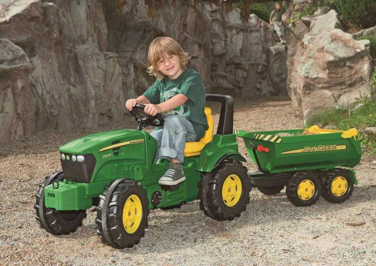 Трактора для детей 7 лет. Детский трактор Джон Дир. Трактор Джон Дир 7930. Детский бензиновый трактор Джон Дир. Детский трактор Джон Дир с педалями.