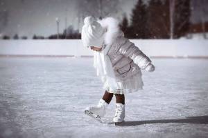 Раскраска девочка на коньках #25 #55398