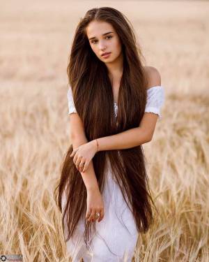 Раскраска девочки с длинными волосами #9 #55503
