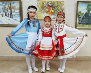 Раскраска чувашский национальный костюм #9 #561247