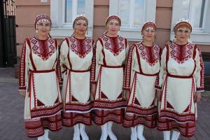 Раскраска чувашский национальный костюм #18 #561256