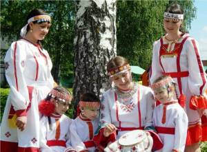 Раскраска чувашский национальный костюм #21 #561259