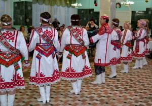 Раскраска чувашский национальный костюм #22 #561260