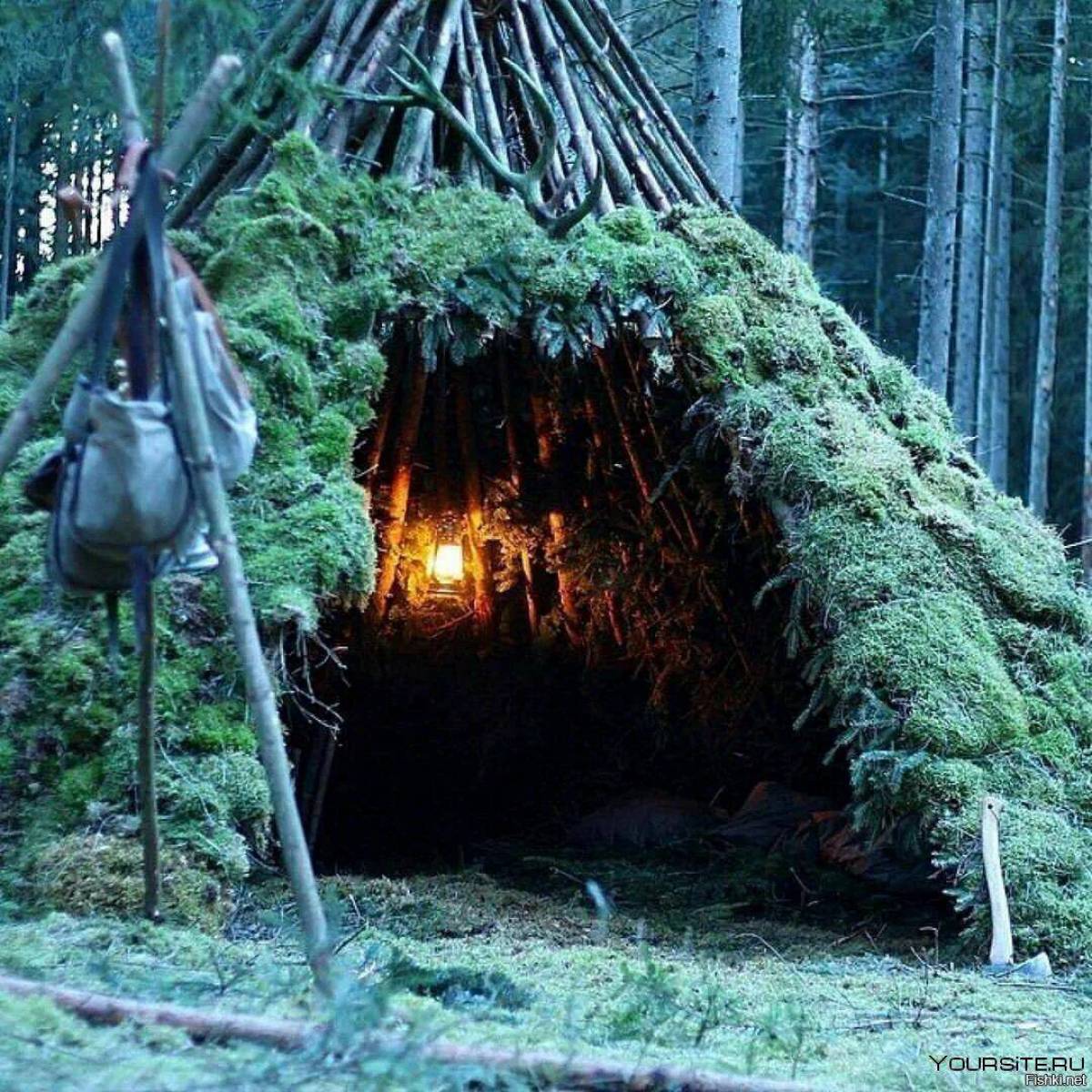 Фотки шалаша. Bushcraft шалаш. Бушкрафт жилище. Шалаш Уилла Байерса. Шалаш в лесу.