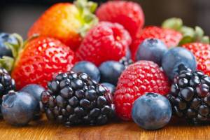 Раскраска ягоды и фрукты #9 #573338