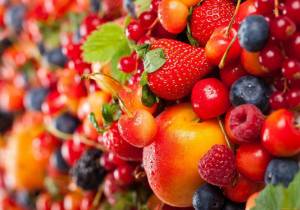 Раскраска ягоды и фрукты #15 #573344