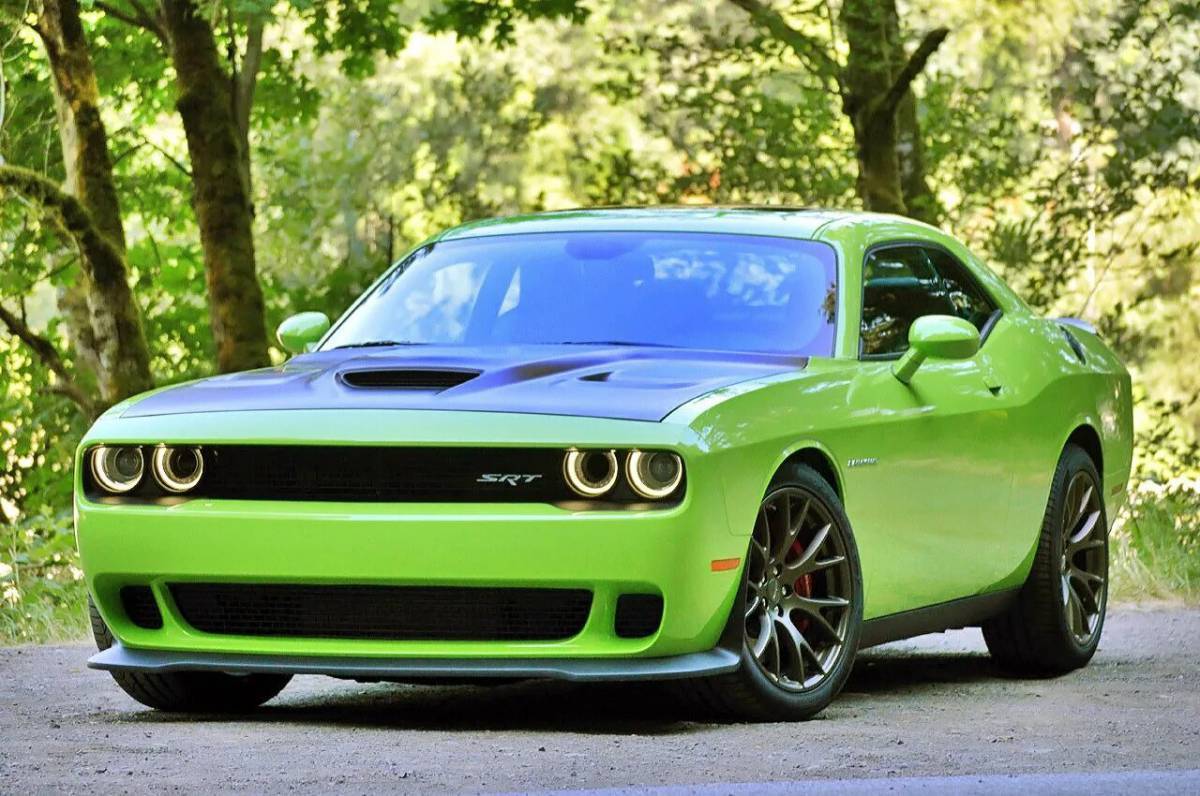 Dodge Challenger srt