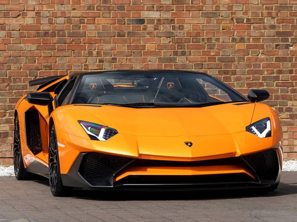 Lamborghini Aventador LP 750