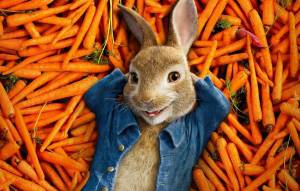 Раскраска зайчик с морковкой #23 #78407