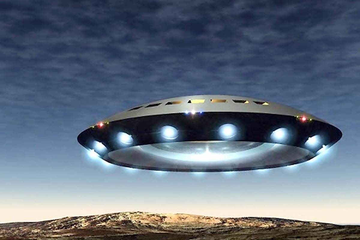 Летающая фотка. УФО НЛО. Летающая тарелка UFO 802f. НЛО UFO неопознанные летающие объекты. Космическая тарелка.